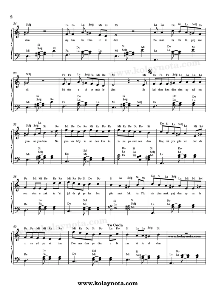 Model - Makyaj - Piyano Nota - 2